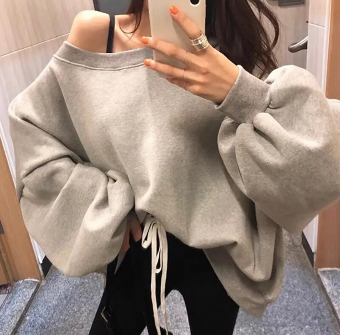 Oversized sweatshirt