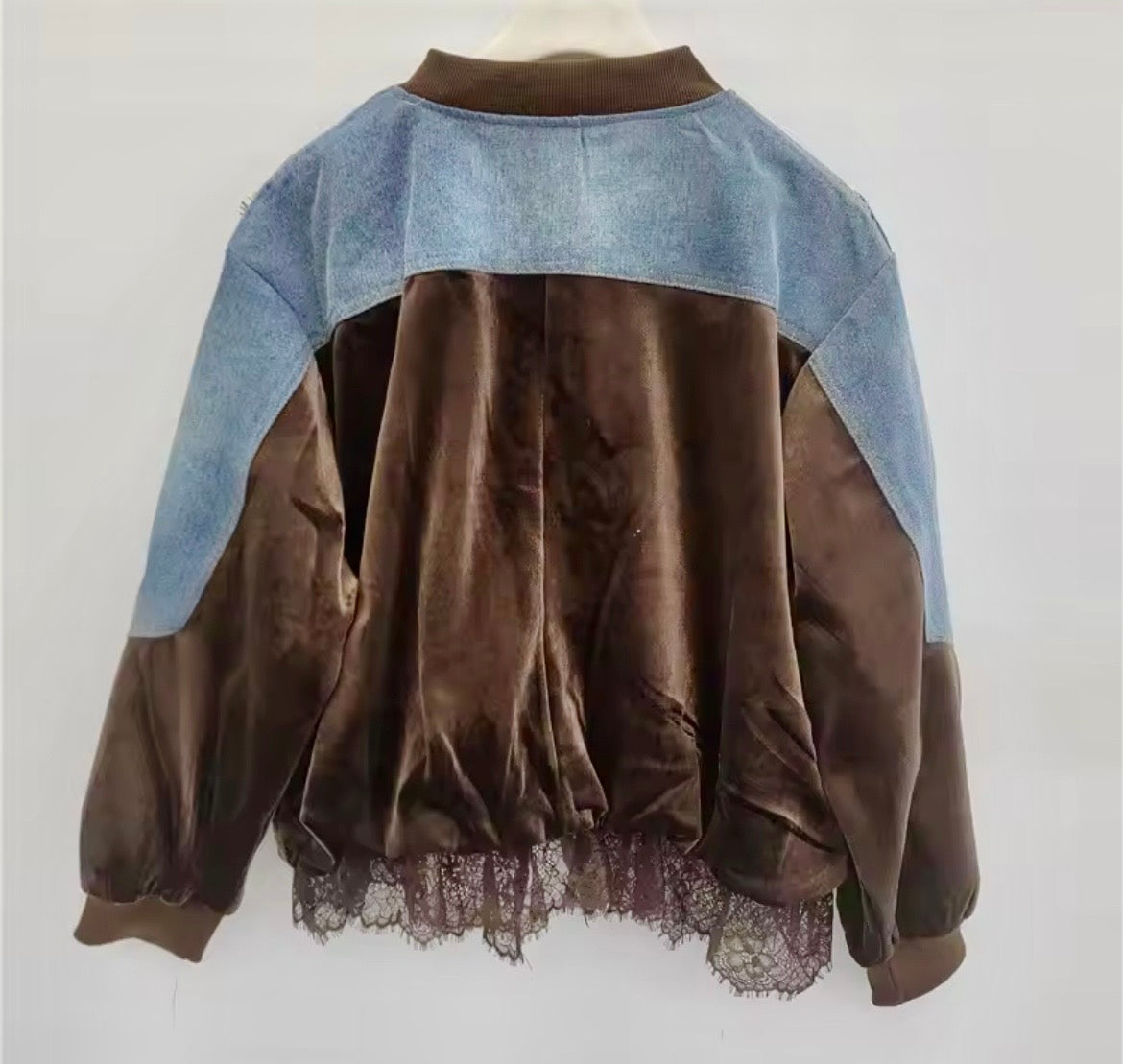 Lace bomber